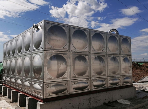 ���P�ˮ����������